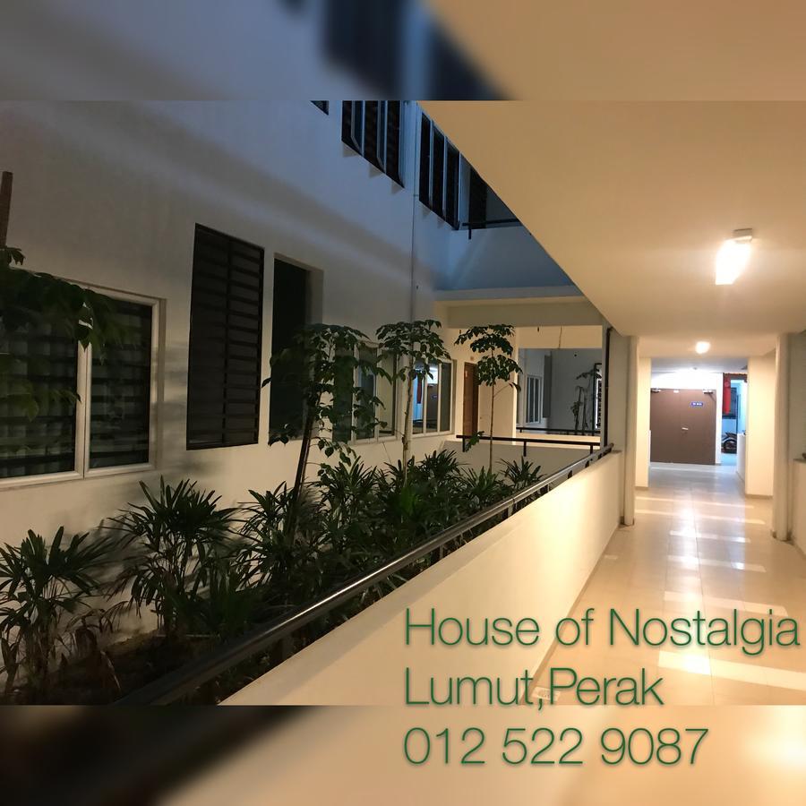 Appartement House Of Nostalgia à Lumut Extérieur photo